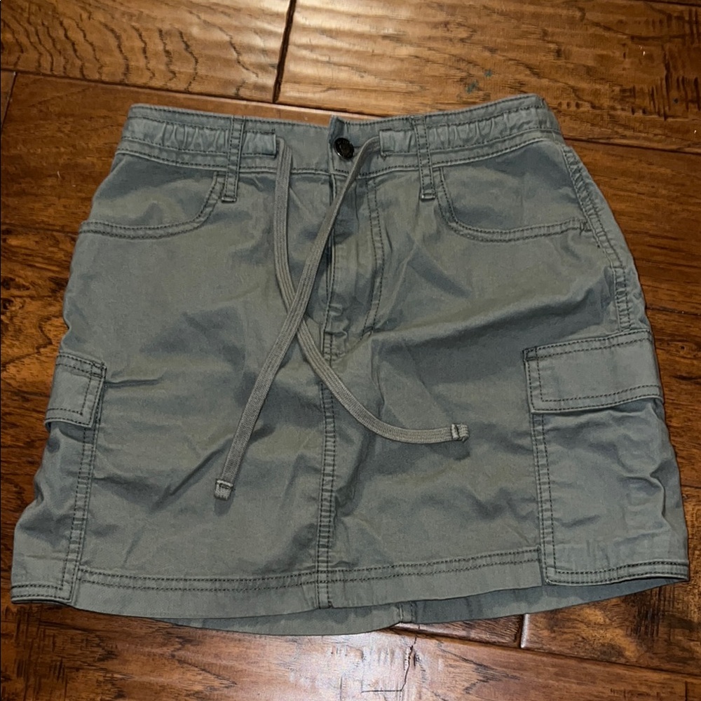 Casual Gray Cargo Skirt